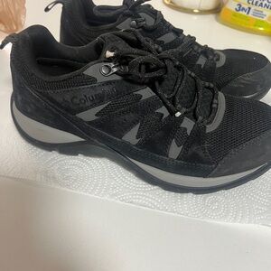 Columbia Black and Gray Hiking Shoes